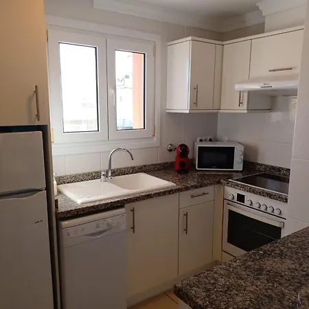 Nova Flat In Front Of Met Oliva