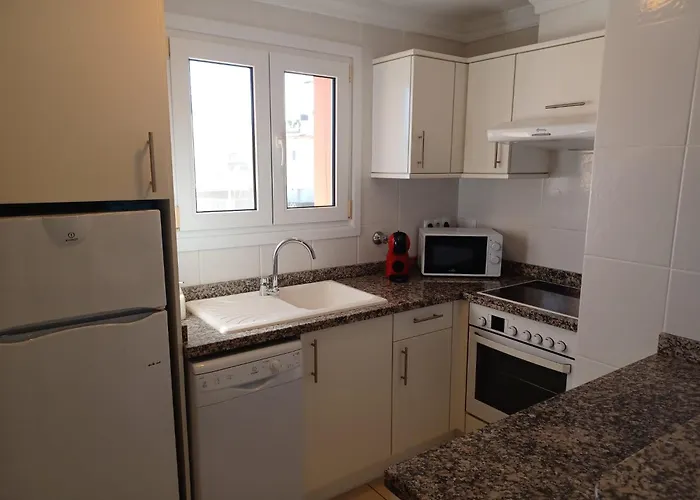 Nova Flat In Front Of Met Oliva