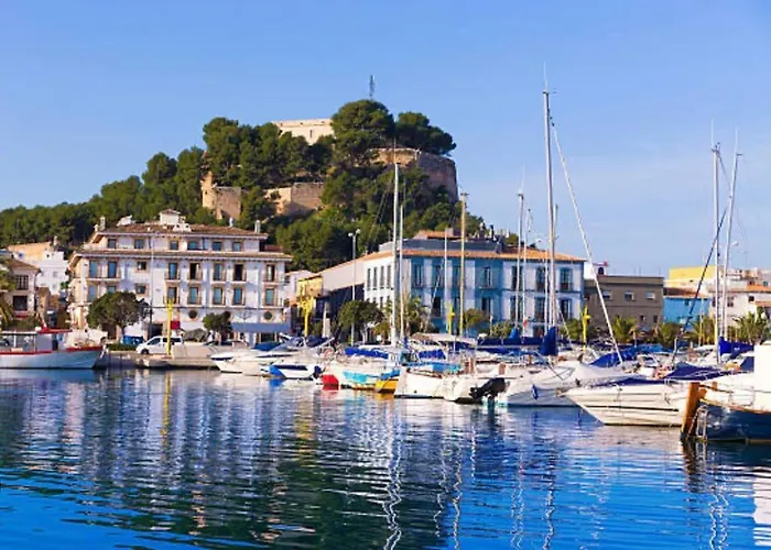 Nova Flat In Front Of Met Appartamento Oliva