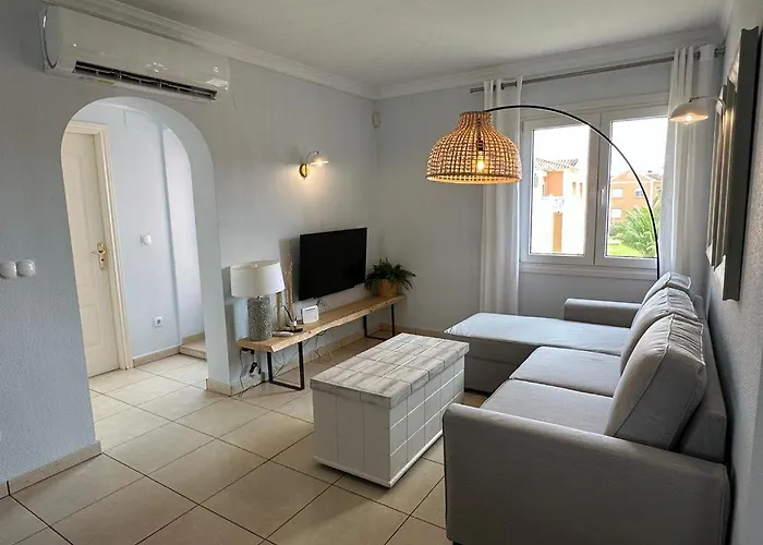 Apartament Nova Flat In Front Of Met