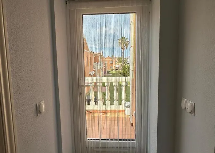Apartament Nova Flat In Front Of Met Oliva